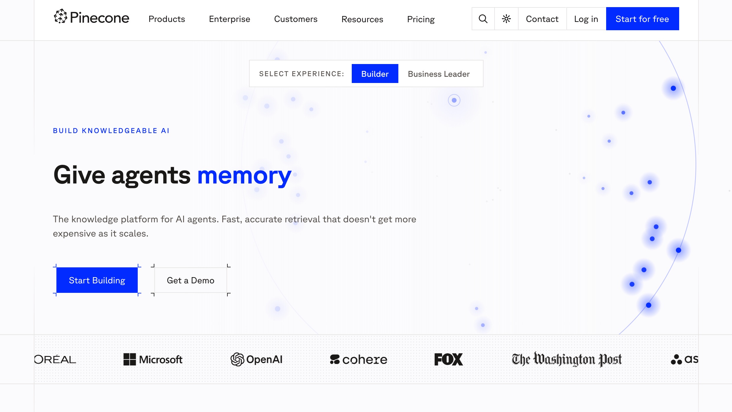 Base de datos vectorial Pinecone utilizada como memoria de recuperación multiagente